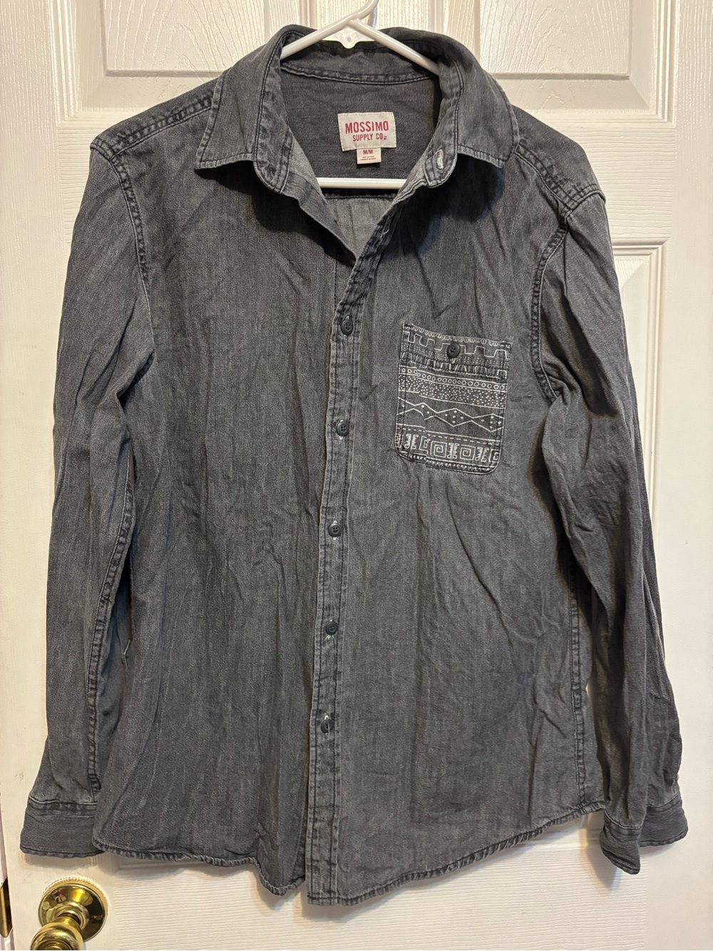 Mossimo Supply Co Men's Gray Chambray Shirt Aztec Tribal Pattern Pocket